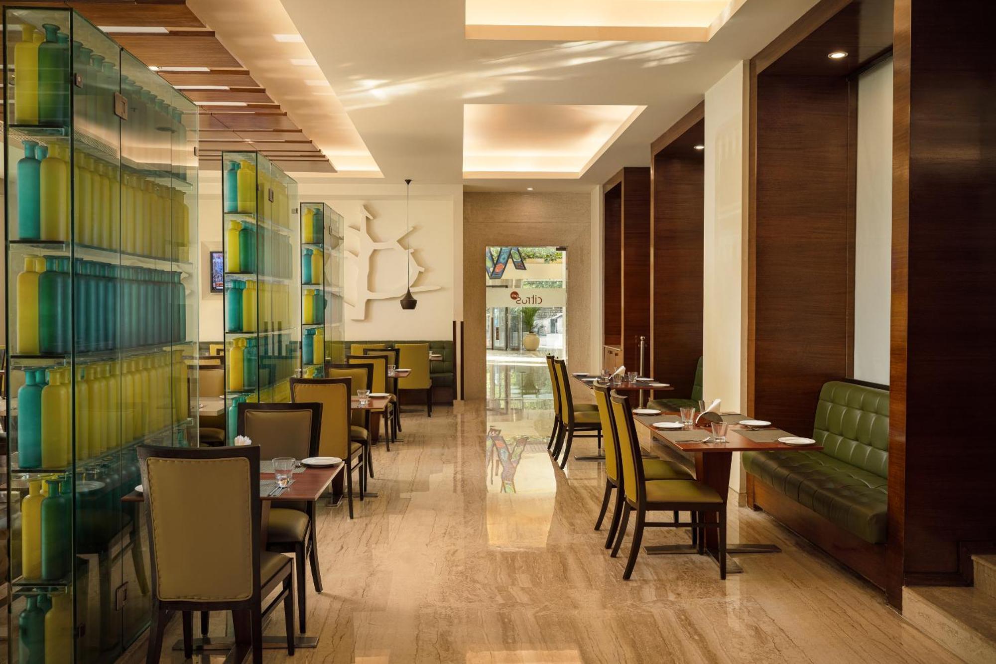 Lemon Tree Premier, Ulsoor Lake, Bengaluru Zewnętrze zdjęcie